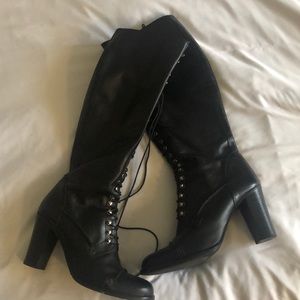 Charles David Griot boots